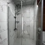 Ada Hotel *